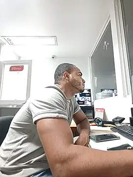 Snapshot of SanChacal5694 chatting on 16, 6, 2026 SanChacal5694 online show from 16, 6, 2026