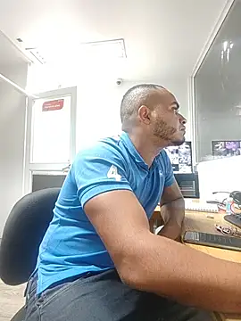 Snapshot of SanChacal5694 chatting on 5, 8, 2026 SanChacal5694 online show from 5, 8, 2026