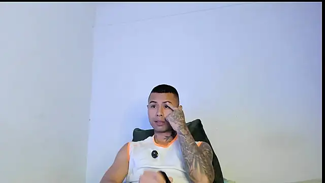  Logan Colton  online show from 25, 7, 2026