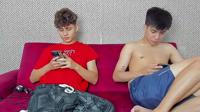 willy sexxx18 online show from 2, 2, 2026