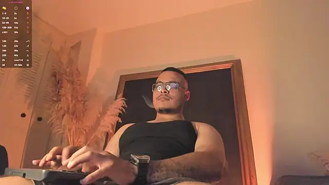 JamesCarter77 online show from 8, 5, 2026