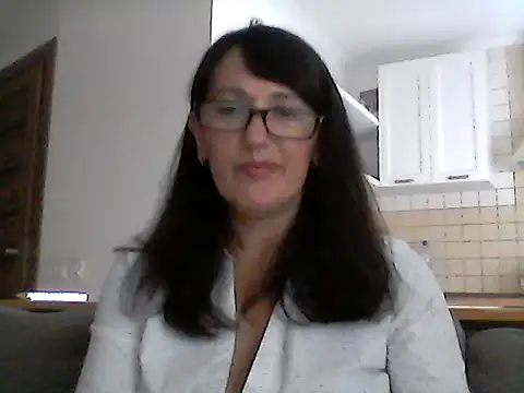 Elena48324 online show from 24, 9, 2025