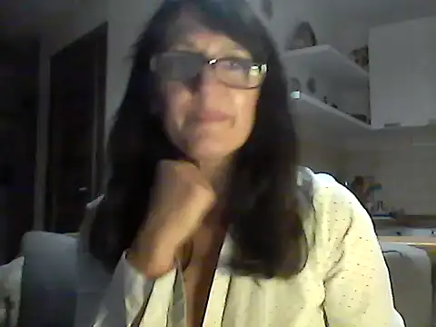 Elena48324 online show from 6, 10, 2025