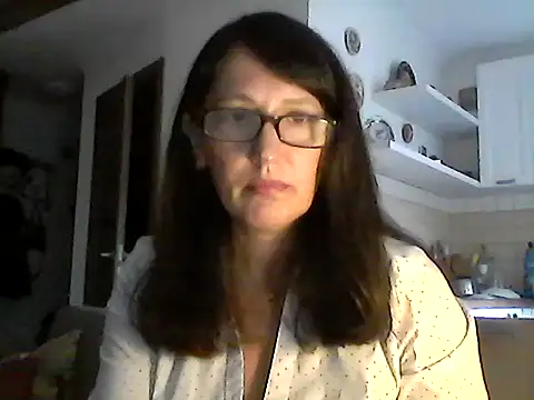 Elena48324 online show from 12, 10, 2025