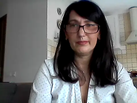 Elena48324 online show from 9, 5, 2026