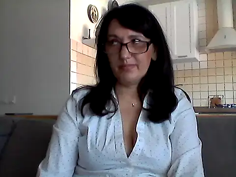 Elena48324 online show from 10, 5, 2026