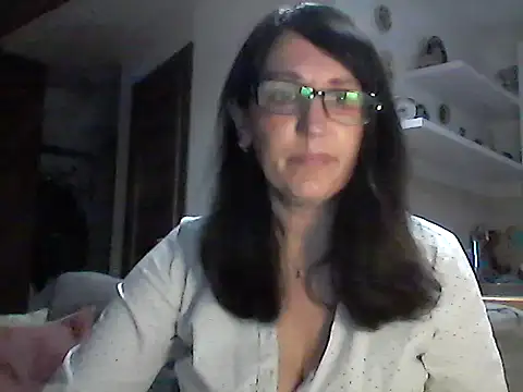 Elena48324 online show from 11, 5, 2026