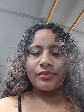 Snapshot of Yaya_watson chatting on 27, 11, 2025 Yaya watson online show from 27, 11, 2025