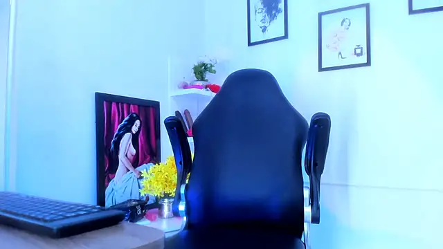 Snapshot of Ariana_costa chatting on 14, 10, 2025 Ariana costa online show from 14, 10, 2025