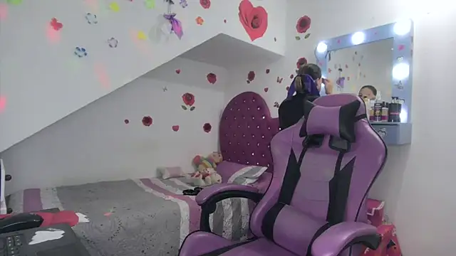 Snapshot of soffy_rosses chatting on 16, 10, 2025 soffy rosses online show from 16, 10, 2025