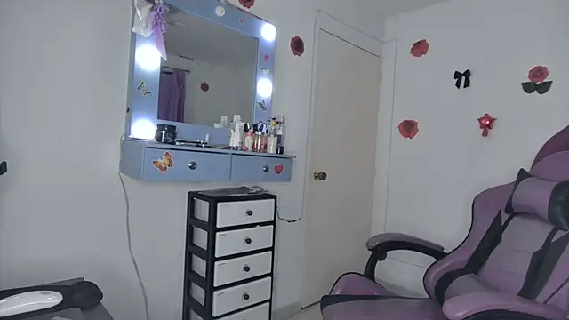 soffy rosses online show from 25, 6, 2026