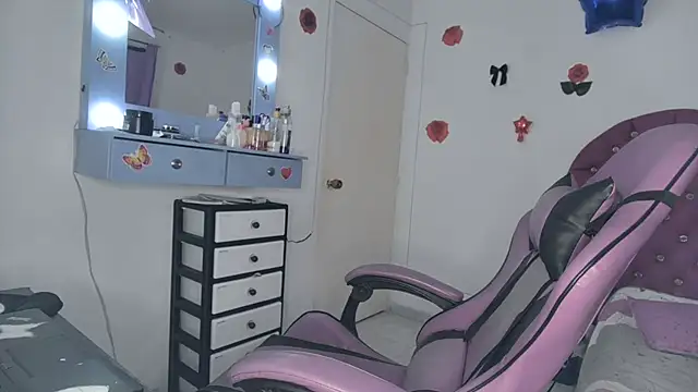 soffy rosses online show from 27, 7, 2026