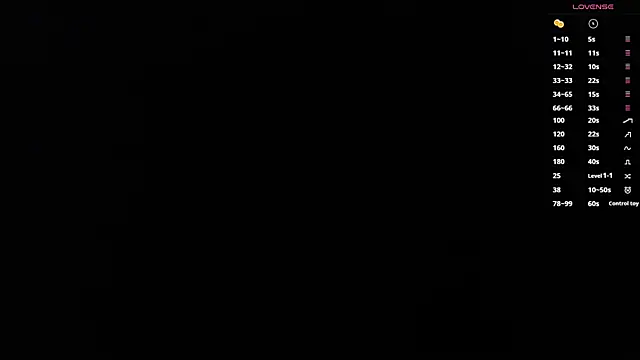 Snapshot of AprilAddams_ chatting on 12, 9, 2025 AprilAddams online show from 12, 9, 2025