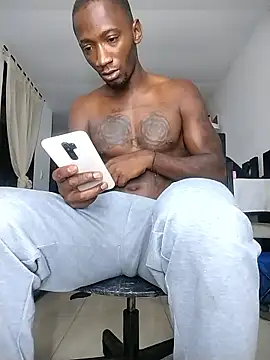 Snapshot of Jhoan_Simply chatting on 14, 1, 2026 Jhoan Simply online show from 14, 1, 2026