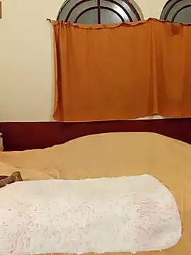 BlanquitaMexicana online show from 17, 10, 2025