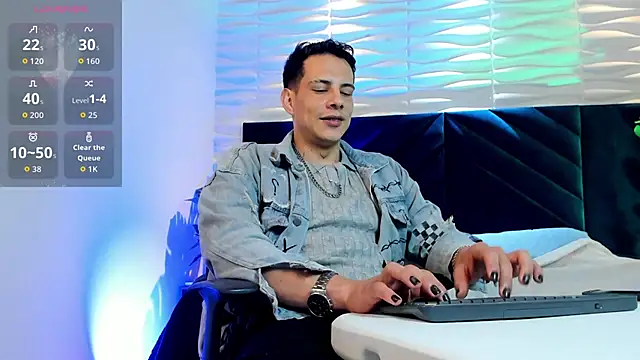 Snapshot of Dustin_Sonne chatting on 18, 5, 2026 Dustin Sonne online show from 18, 5, 2026
