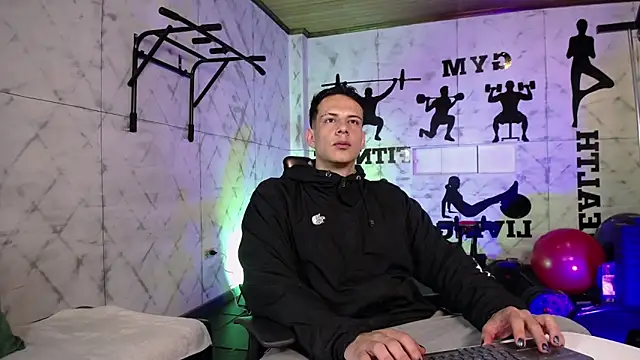 Snapshot of Dustin_Sonne chatting on 2, 6, 2026 Dustin Sonne online show from 2, 6, 2026