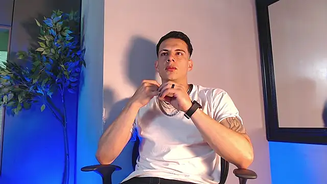 Snapshot of Dustin_Sonne chatting on 13, 6, 2026 Dustin Sonne online show from 13, 6, 2026