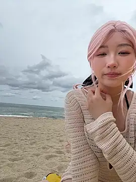 winter11 online show from 19, 9, 2025