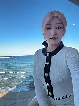 winter11 online show from 10, 11, 2025