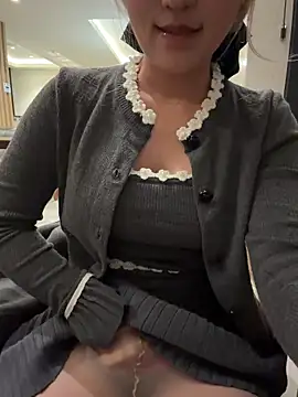 winter11 online show from 28, 11, 2025