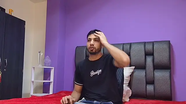 ashtoncooperr online show from 23, 9, 2025