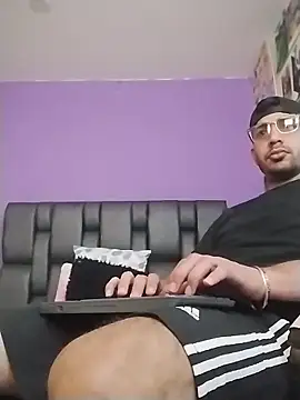 ashtoncooperr online show from 6, 1, 2026