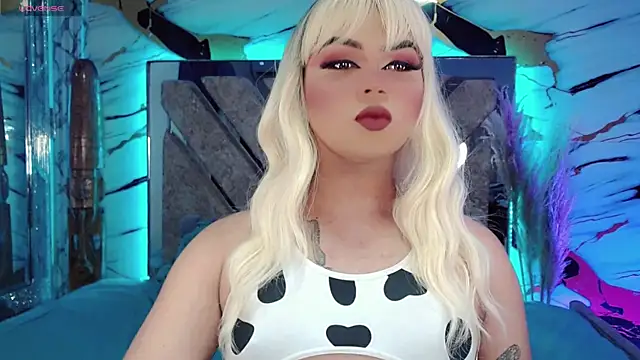 Snapshot of kushina_uzumaki75 chatting on 24, 6, 2026 kushina uzumaki75 online show from 24, 6, 2026