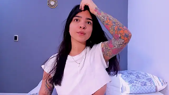 KamilaBetancourt online show from 29, 6, 2026