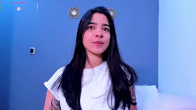 KamilaBetancourt online show from 4, 7, 2026