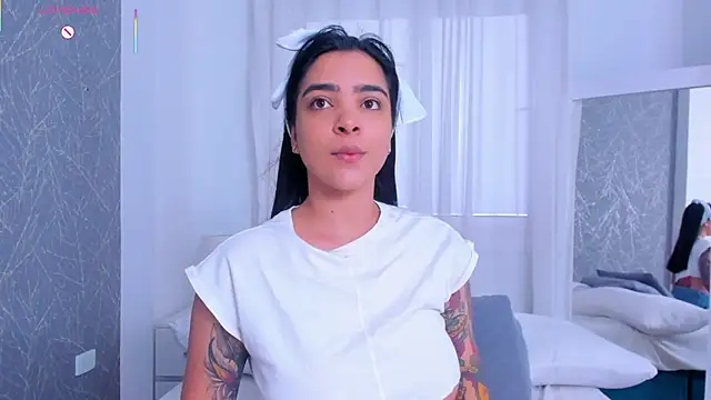 KamilaBetancourt online show from 30, 7, 2026
