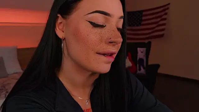 honey     bunny online show from 18, 7, 2026