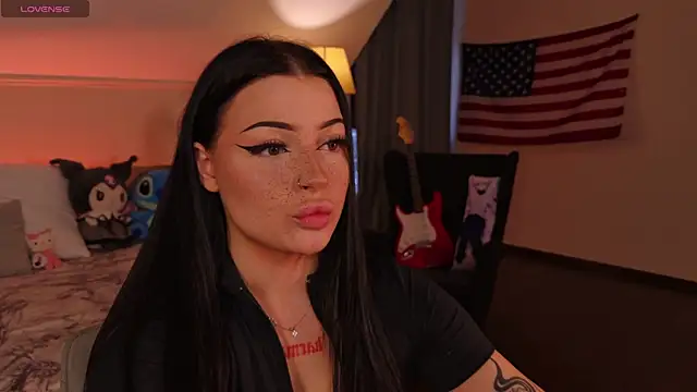 honey     bunny online show from 19, 7, 2026