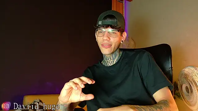 david huge online show from 21, 7, 2026