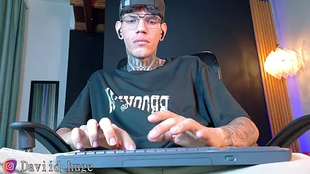 david huge online show from 4, 8, 2026