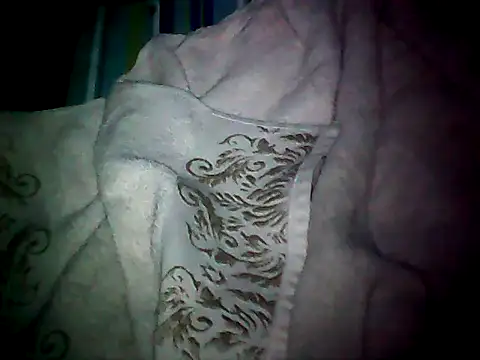 Snapshot of 20cmloiro chatting on 18, 4, 2026 20cmloiro online show from 18, 4, 2026
