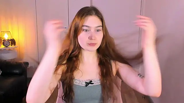 Lili Luuu online show from 16, 3, 2026