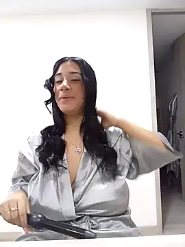 Snapshot of Samantha_hotly chatting on 15, 10, 2025 Samantha hotly online show from 15, 10, 2025