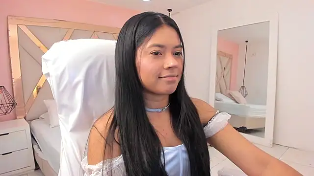 samantaa shy online show from 7, 10, 2025