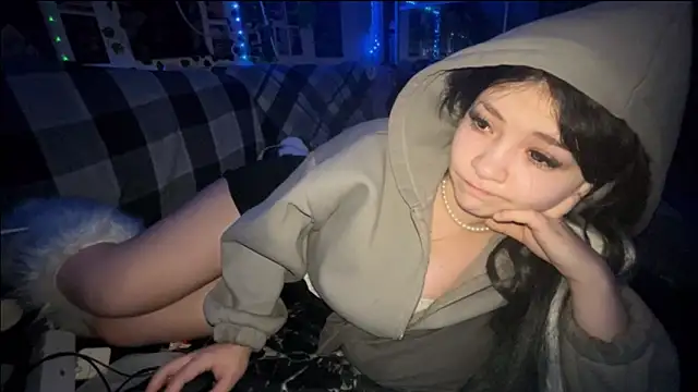 nikoli naw online show from 11, 2, 2026