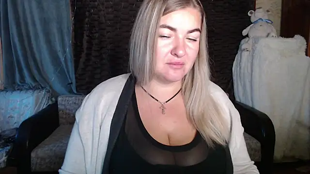 NikaSkylink online show from 15, 10, 2025