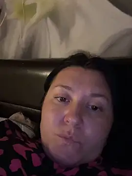 Liza Will online show from 4, 12, 2025