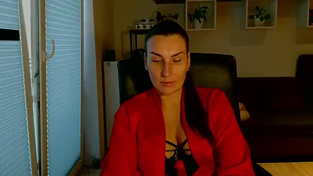 Snapshot of DonnaAmore chatting on 20, 10, 2025 DonnaAmore online show from 20, 10, 2025