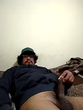 Satantin online show from 4, 11, 2025