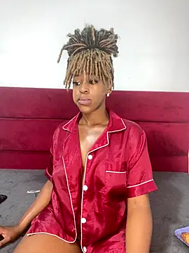 Spicy-Mommy online show from 26, 9, 2025