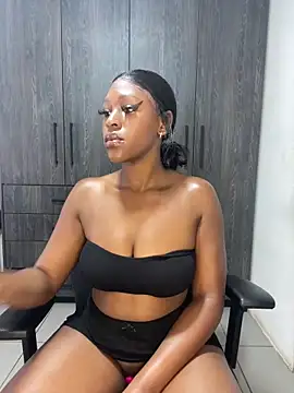 Spicy-Mommy online show from 13, 10, 2025