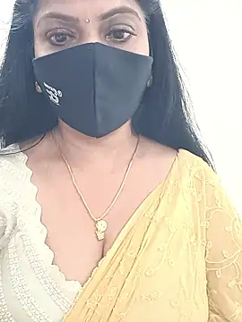 Snapshot of shivani27 chatting on 11, 1, 2026 shivani27 online show from 11, 1, 2026