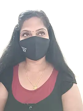 Snapshot of shivani27 chatting on 6, 6, 2026 shivani27 online show from 6, 6, 2026