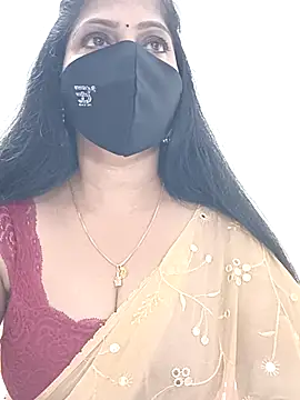 Snapshot of shivani27 chatting on 17, 7, 2026 shivani27 online show from 17, 7, 2026