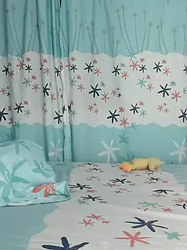 AntonelaMorriz online show from 5, 11, 2025